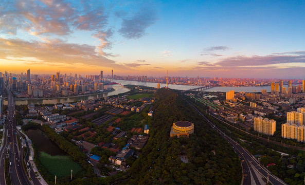 武汉夏日城市航拍傍晚和夜景风光