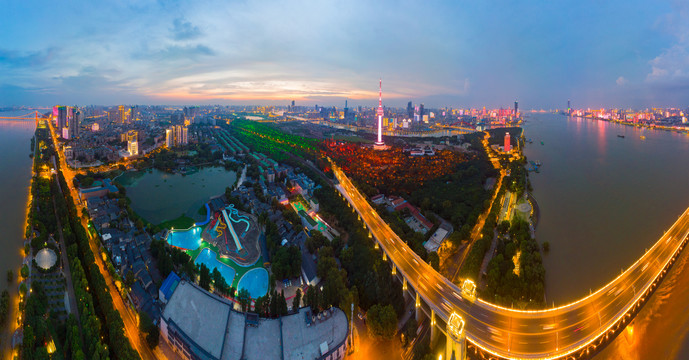 武汉夏日城市航拍傍晚和夜景风光