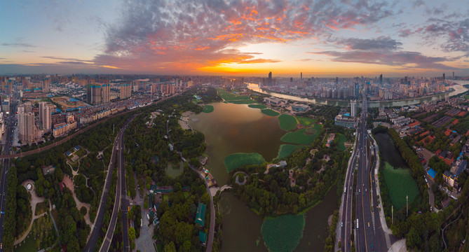 武汉夏日城市航拍傍晚和夜景风光