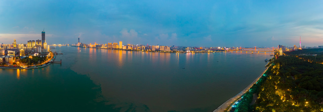 武汉夏日城市航拍傍晚和夜景风光