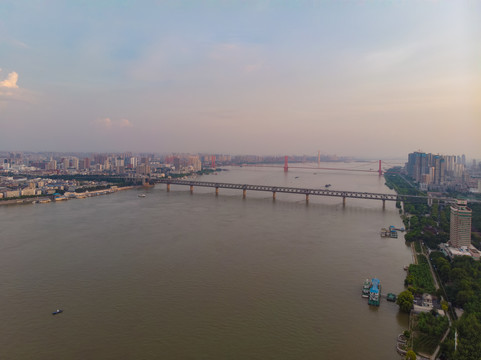 武汉夏日城市航拍傍晚和夜景风光