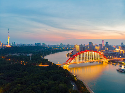 武汉夏日城市航拍傍晚和夜景风光