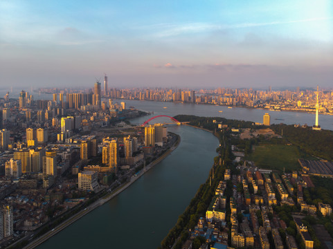 武汉夏日城市航拍傍晚和夜景风光