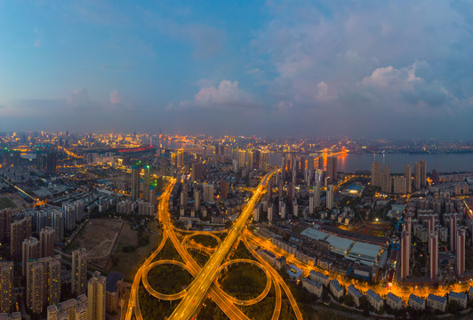 武汉夏日城市航拍傍晚和夜景风光