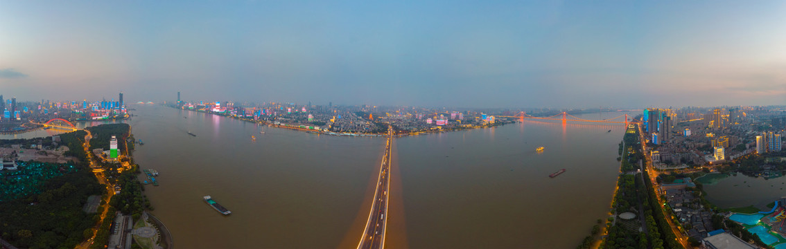 武汉夏日城市航拍傍晚和夜景风光