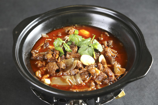 牛肉燉粉皮