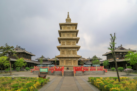 大同云冈石窟灵岩寺