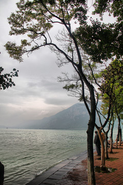 昆明旅游海埂公园滇池