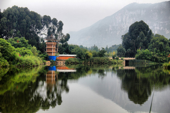 昆明旅游云南民族村