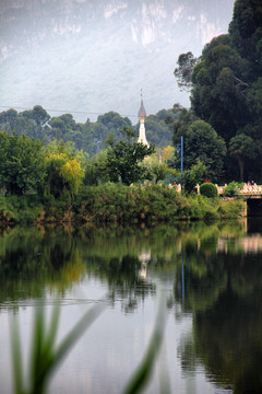 昆明旅游云南民族村