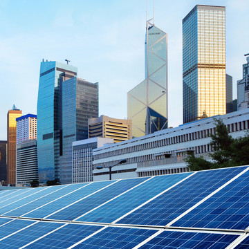 香港的现代建筑和太阳能电池板