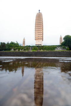 大理崇圣寺三塔