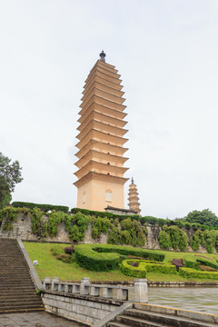 大理崇圣寺三塔