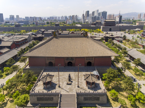 航拍大同古城华严寺