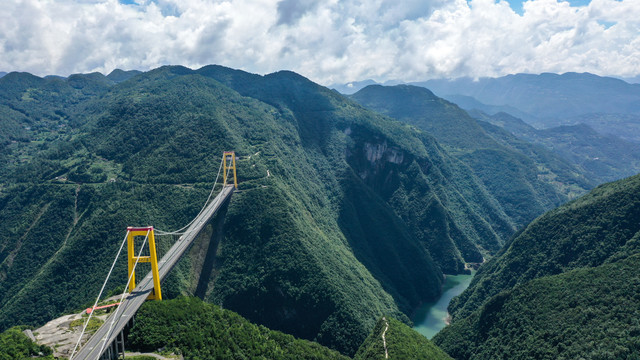 高山高速公路