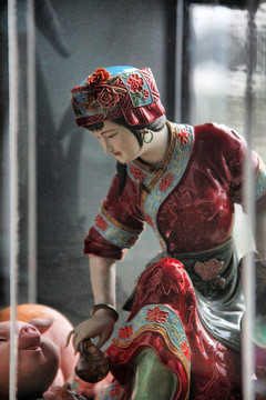 广东博物馆陶瓷工艺品