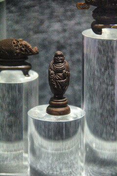 广东核雕橄榄雕刻