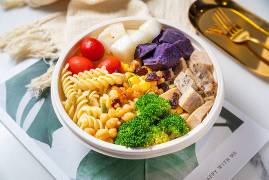 雞肉藜麥沙拉