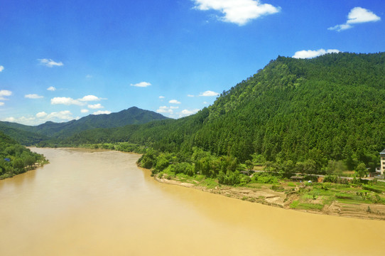 山河水景