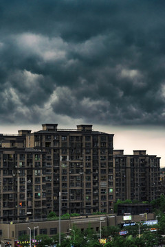 暴风雨