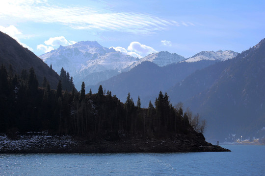 天山天池