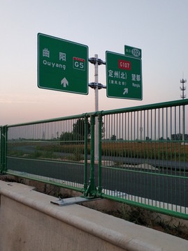 高速公路工地