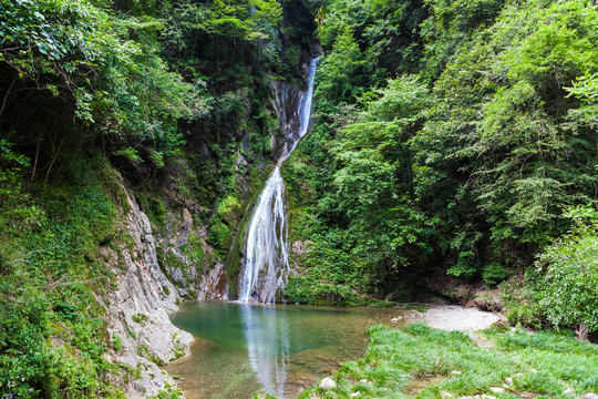 汉江源落水孔