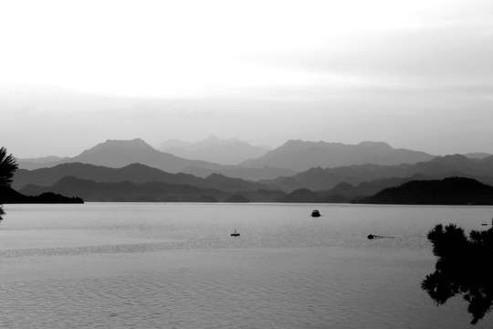 千岛湖湖光山色