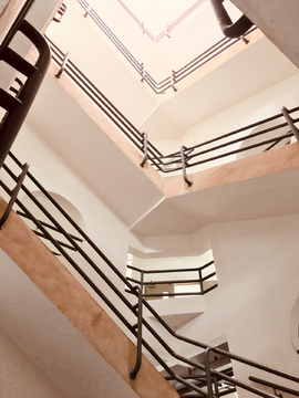 楼梯空间