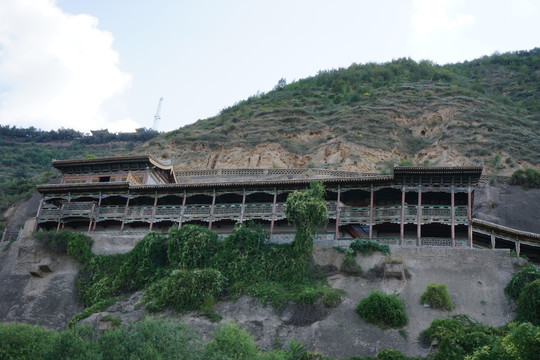 山腰古寺