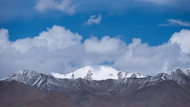 雪山