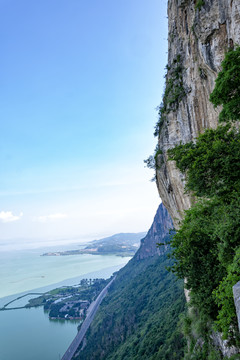 昆明西山滇池