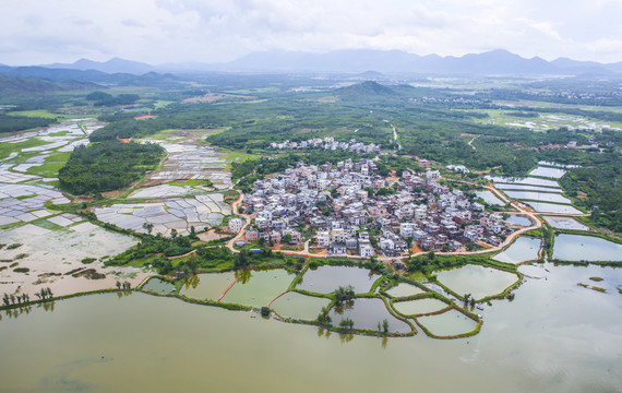 福湖村