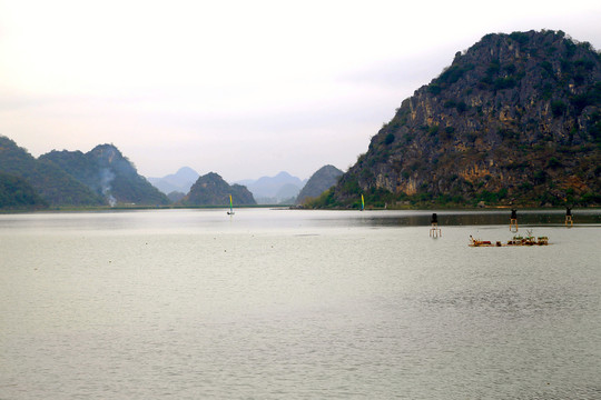 普者黑山水