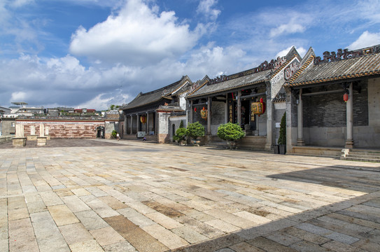 何氏大宗祠