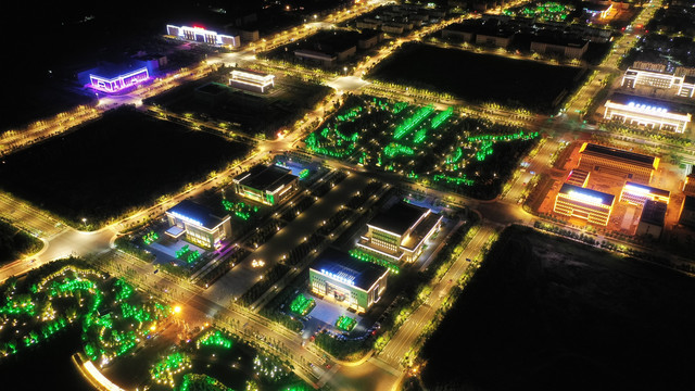 可克达拉市夜景
