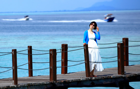 美女海景人像写真