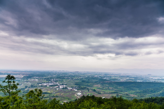 山雨欲来