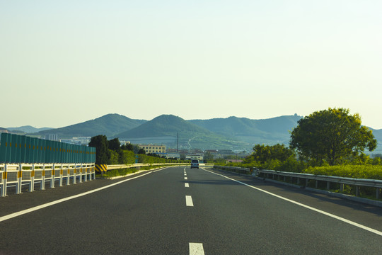 土羊高速公路