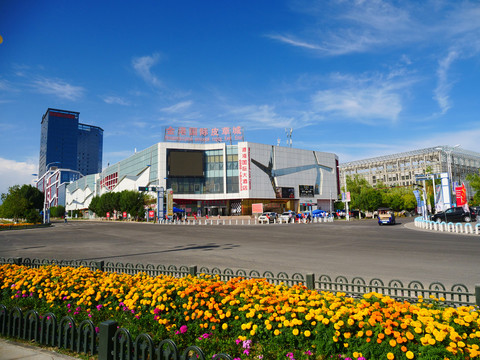 霍尔果斯口岸免税区风景