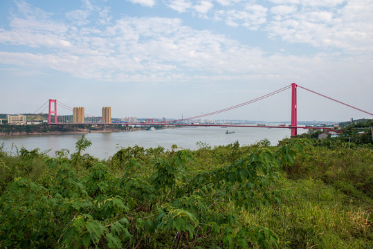 宜昌长江公路大桥