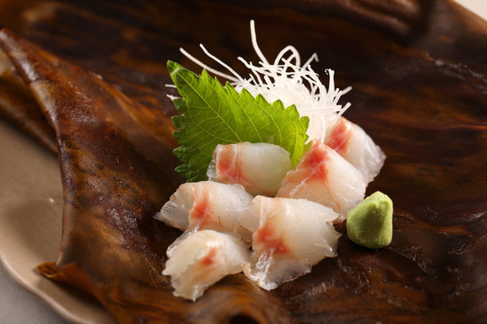 生魚片