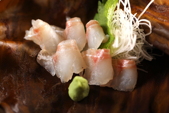 生魚片