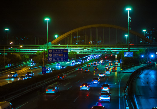 北京西四环路夜景