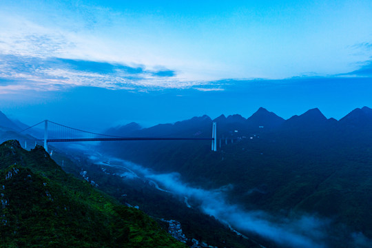 坝陵河大桥晨曦