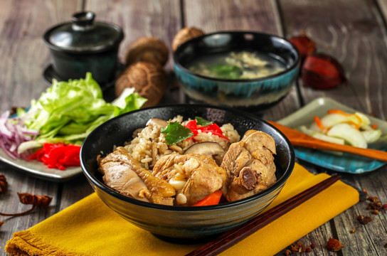 雞肉飯?zhí)撞? loading=