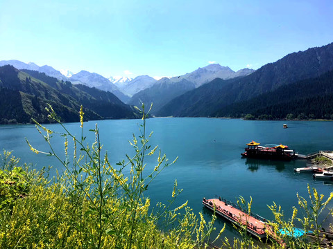 新疆天山天池