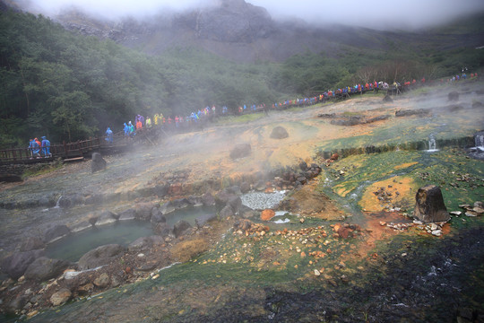 长白山地表温泉