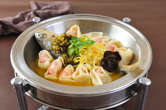 雪菜黃魚餛飩