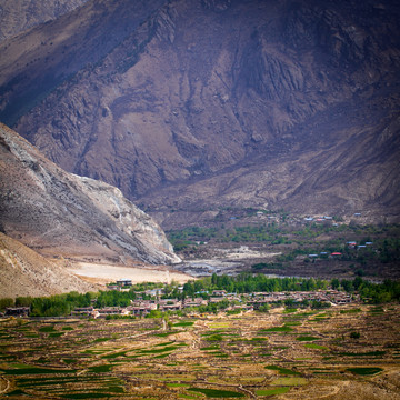 西藏山南地区风光